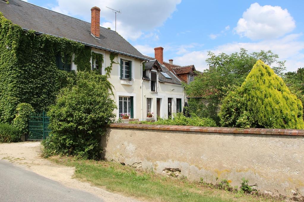Le Clos De Chatres Oisly Bagian luar foto