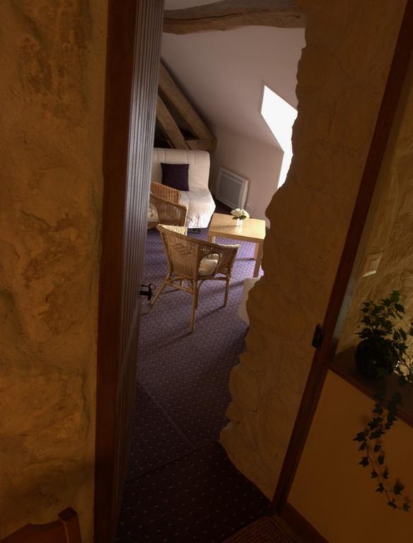 Le Clos De Chatres Oisly Ruang foto